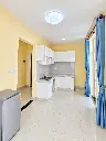 VV6-35 03.webp
